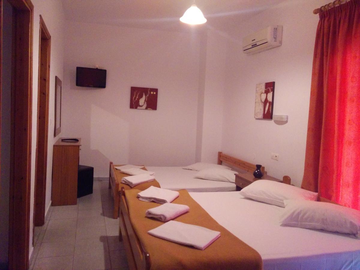 Giannis Hotel Paralía Rum bild