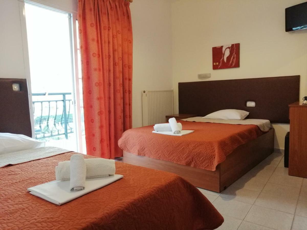 Giannis Hotel Paralía Exteriör bild